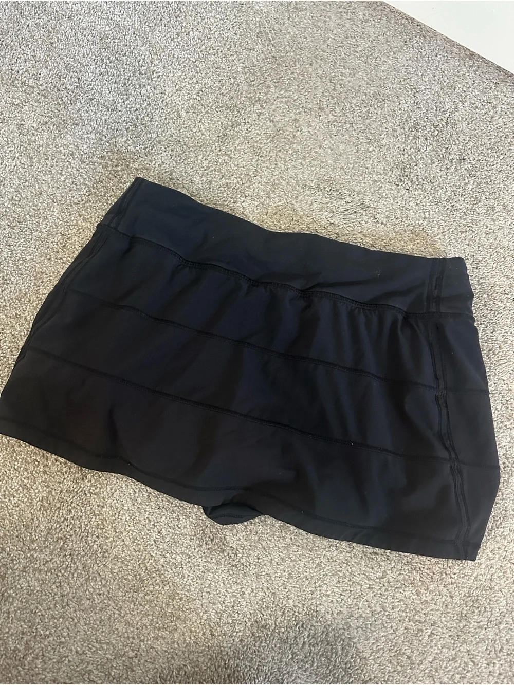 lululemon athletica Black Pace Rival Skort- Size 6 Regular- Great Condition